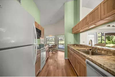631 E Liberty Street, Hernando, FL 34442 - Photo 21