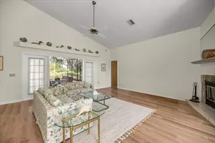 631 E Liberty St, Hernando, FL 34442 - Photo 15