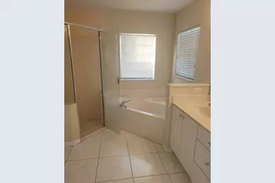 4650 NE 16th Place, Ocala, FL 34470 - Photo 11