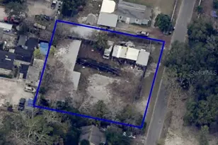 210 N New Hampshire Ave, Apopka, FL 32712 - Photo 1