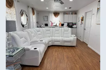 304 NE 1st Street, Chiefland, FL 32626 - Photo 13