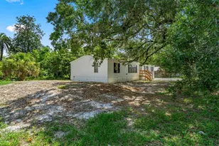 10530 Prospect Ave, Hampton, FL 32044 - Photo 3