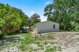 10530 Prospect Ave, Hampton, FL 32044 - Photo 5