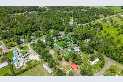 10085 Plum Street, Hampton, FL 32044 - Photo 1