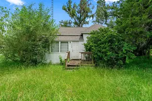 5698 Navarre Ave, Hampton, FL 32044 - Photo 3