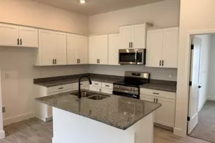 2206 NW 23rd Loop, Ocala, FL 34475 - Photo 3