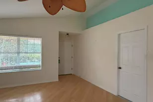 4921 NE 123rd Ln, Oxford, FL 34484 - Photo 7