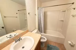 4921 NE 123rd Ln, Oxford, FL 34484 - Photo 19