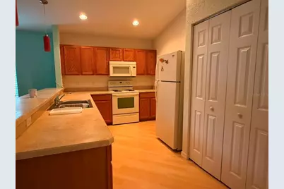 4921 NE 123rd Lane, Oxford, FL 34484 - Photo 3