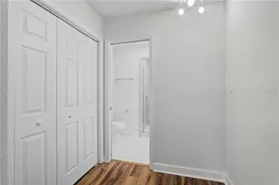 11364 W Bayshore Dr, Crystal River, FL 34429 - Photo 13