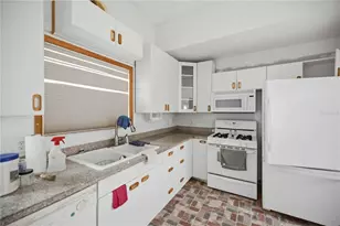 12897 NW Hwy 225, Reddick, FL 32686 - Photo 9