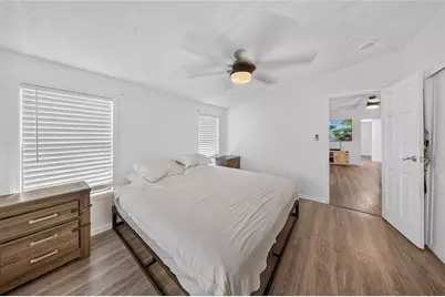 21720 NW 8th Court, Pembroke Pines, FL 33029 - Photo 13