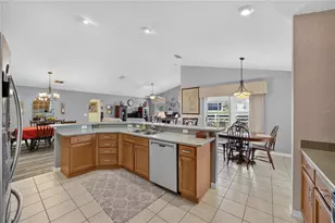 11193 SE 173rd Pl, Summerfield, FL 34491 - Photo 17