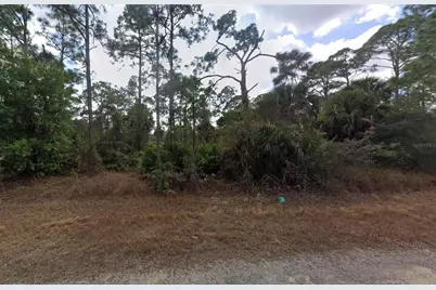 1026 Barcelona Street E, Lehigh Acres, FL 33974 - Photo 3
