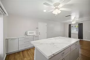 5207 SE 107th Pl, Belleview, FL 34420 - Photo 9