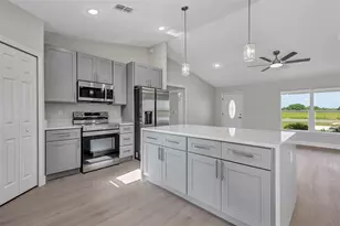 10463 SW 140th Ave, Dunnellon, FL 34432 - Photo 15