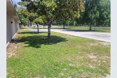 8875 E Highway 25, Belleview, FL 34420 - Photo 3