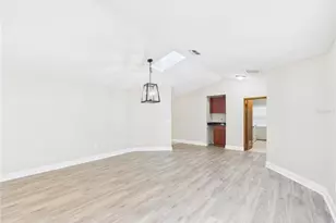 7256 Royal Oak Dr, Spring Hill, FL 34607 - Photo 11