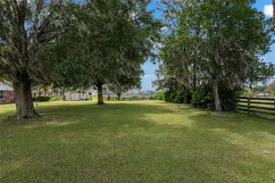8544 NW 160th Ave, Morriston, FL 32668 - Photo 7