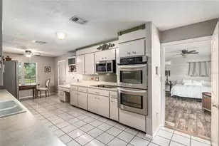 8544 NW 160th Ave, Morriston, FL 32668 - Photo 25