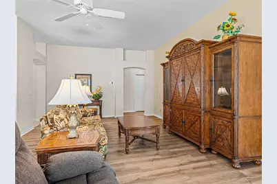1134 Southern Sun Drive, The Villages, FL 32162 - Photo 7