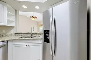 5281 Bowline Ct, Oxford, FL 34484 - Photo 9