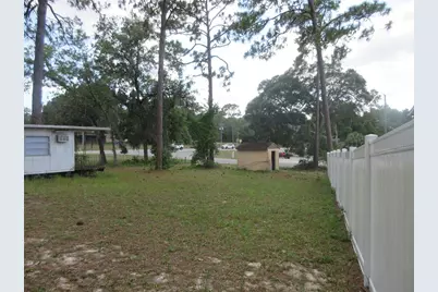 787 SE 162nd Terrace, Silver Springs, FL 34488 - Photo 9