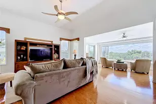 6042 Topsail Rd, Lady Lake, FL 32159 - Photo 7