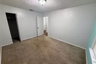 2404 NE 32nd Pl, Ocala, FL 34479 - Photo 9