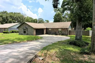 3243 NE 32nd Ave, Ocala, FL 34479 - Photo 1
