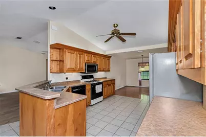17690 SE 66 Place, Morriston, FL 32668 - Photo 13