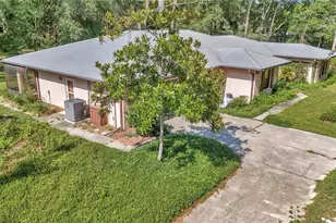 17690 SE 66 Pl, Morriston, FL 32668 - Photo 5