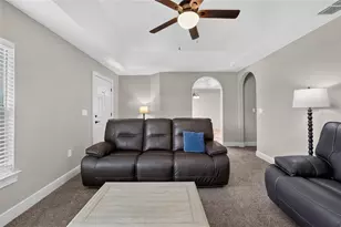 22081 SW Pine Bluffs Rd, Dunnellon, FL 34431 - Photo 5
