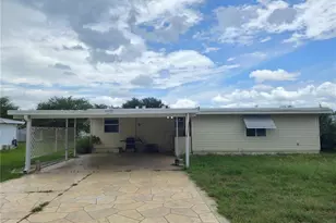 6605 NE 1st Ln, Ocala, FL 34470 - Photo 1
