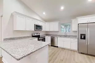 24294 NW Tamarind Ln, Dunnellon, FL 34431 - Photo 13
