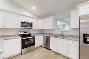 24294 NW Tamarind Ln, Dunnellon, FL 34431 - Photo 15