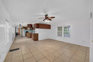 14085 SE 59th Ct, Summerfield, FL 34491 - Photo 3