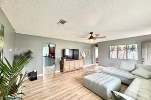 4263 Weldon Ave, Spring Hill, FL 34609 - Photo 5