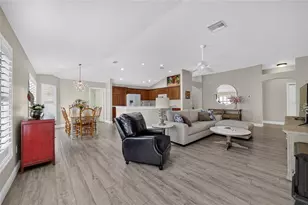 2408 Saffron Ln, The Villages, FL 32162 - Photo 5
