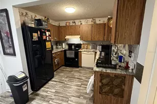 8658 SW 95th Ln, Ocala, FL 34481 - Photo 9