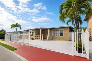 955 79th Terrace, Miami Beach, FL 33141 - Photo 1