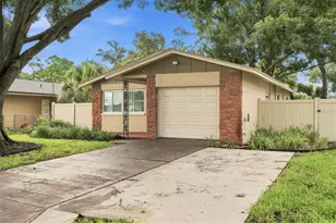 205 SE Monroe Cir N, Saint Petersburg, FL 33703 - Photo 25