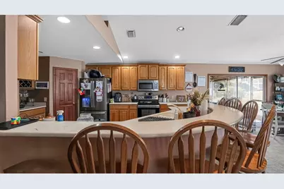 706 Murray Circle, Lady Lake, FL 32159 - Photo 7