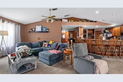 706 Murray Circle, Lady Lake, FL 32159 - Photo 5