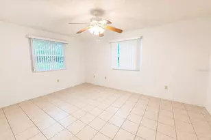 8565 SW 109th St, Ocala, FL 34481 - Photo 5