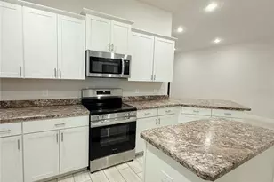 8797 SE 161st Pl, Summerfield, FL 34491 - Photo 9