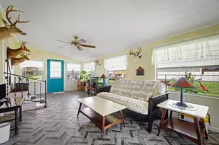 104 Edgewater Rd, Satsuma, FL 32189 - Photo 9