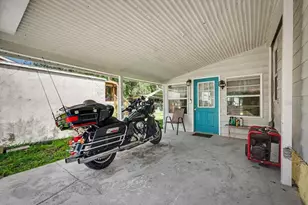 104 Edgewater Rd, Satsuma, FL 32189 - Photo 7