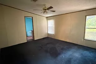 18351 SE 62nd Pl, Ocklawaha, FL 32179 - Photo 5