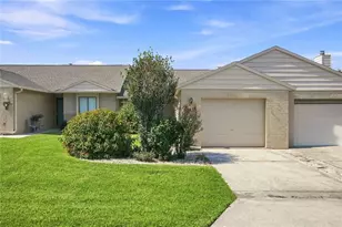 5033 SE 109th Pl, Belleview, FL 34420 - Photo 1